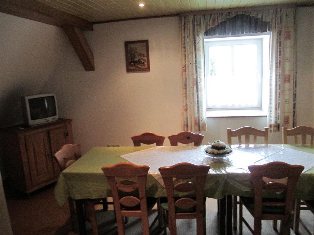 Отель Gastehaus Kranzfelder Цусмарсхаузен Экстерьер фото